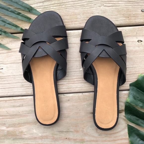 Shoes - Black Flat Slide Sandals